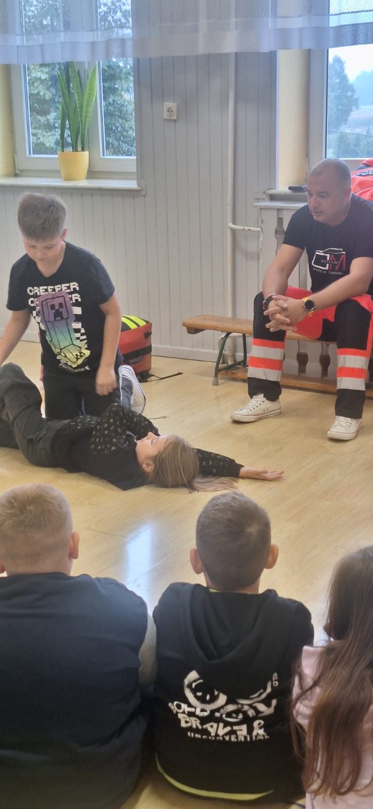 9fe41ee7-69bf-4044-b3fe-0b8a1a1cfabe