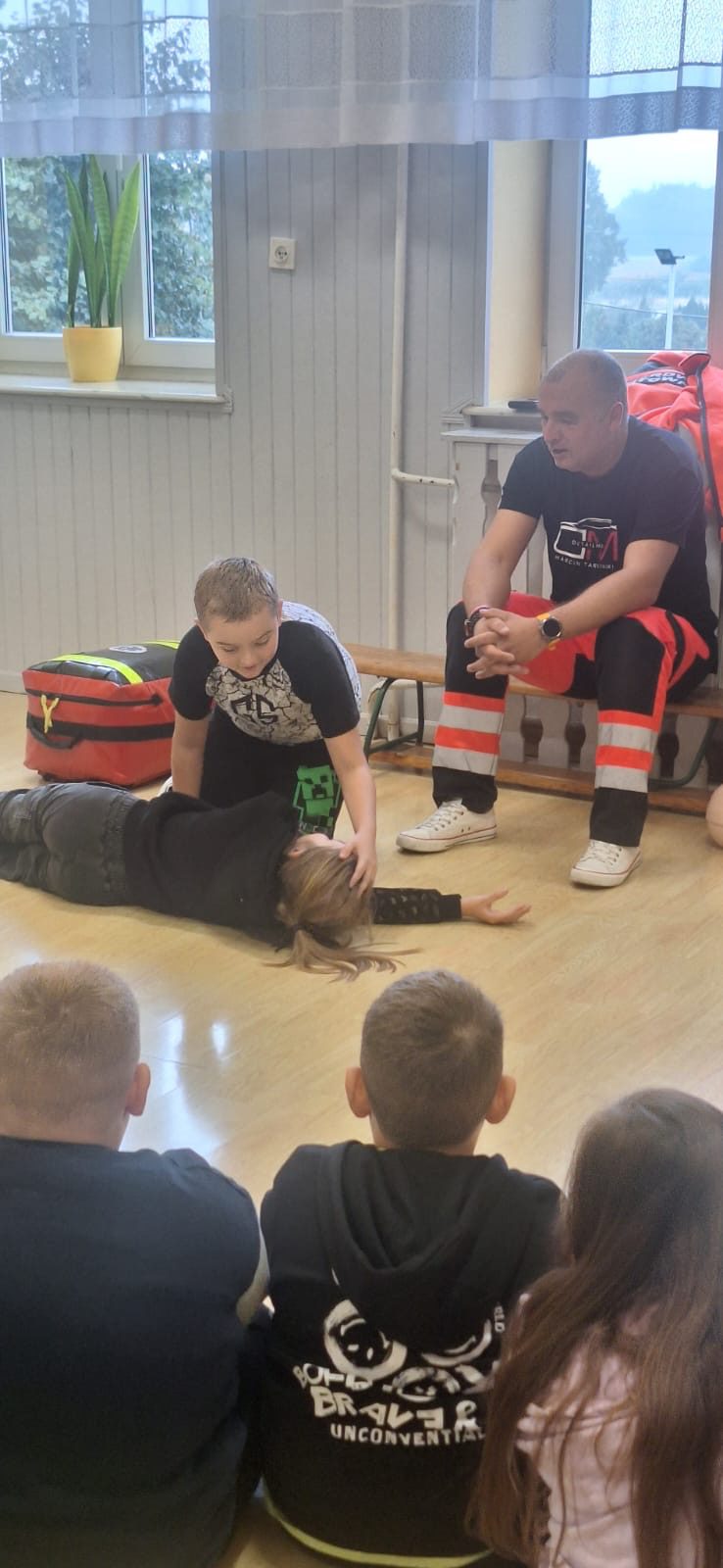 e99bcd0f-16ca-48c3-96f0-2ec36bc49568